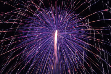 勝毎花火大会2024を楽しむための穴場スポットと開催情報